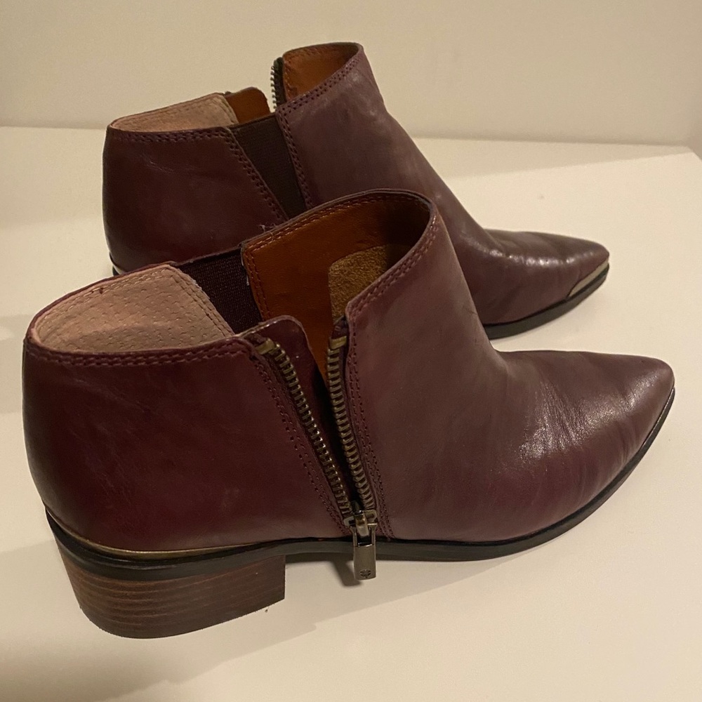 Lucky Brand Booties size 7.5